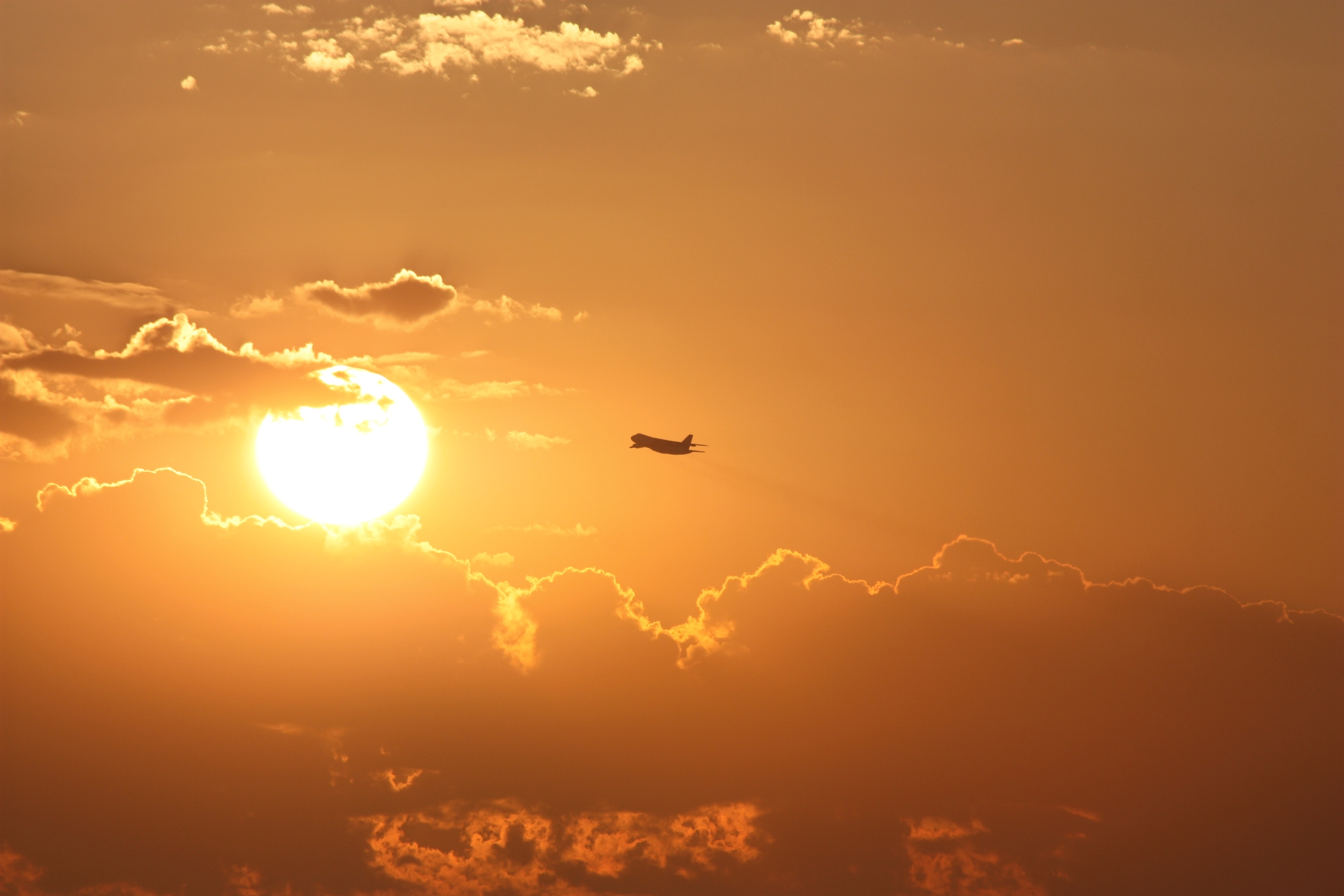 decollage soleil couchant