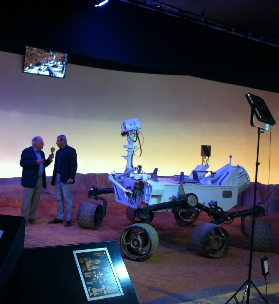 Michel Chevalet et Jean-Baptiste Dubois, directeur général de la Cité de l'Espace, en direct sur iTélé