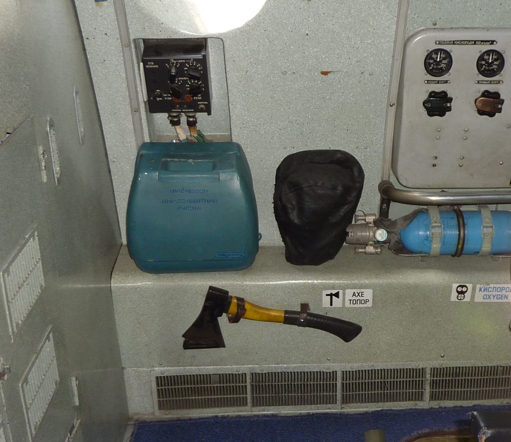 la hache pour l'issue de secours ?