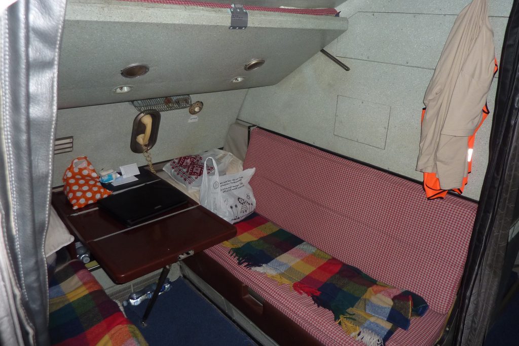 couchette en zone de repos des pilotes
