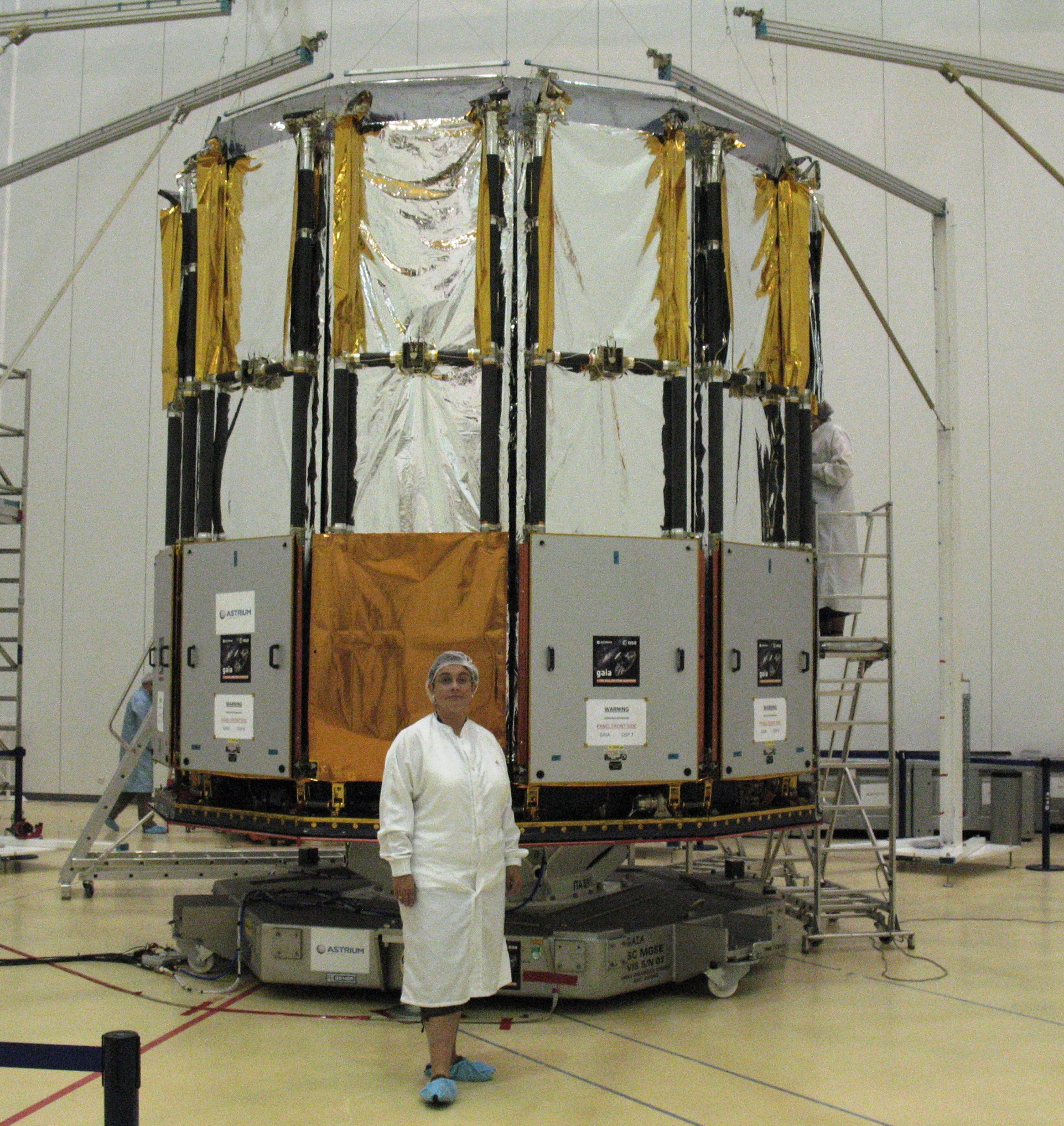 Devant GAIA en campagne de tir à Kourou