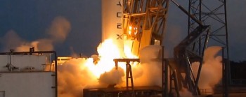 Essai static de la Falcon 9 le 28/12/13 (source http://www.nasaspaceflight.com)