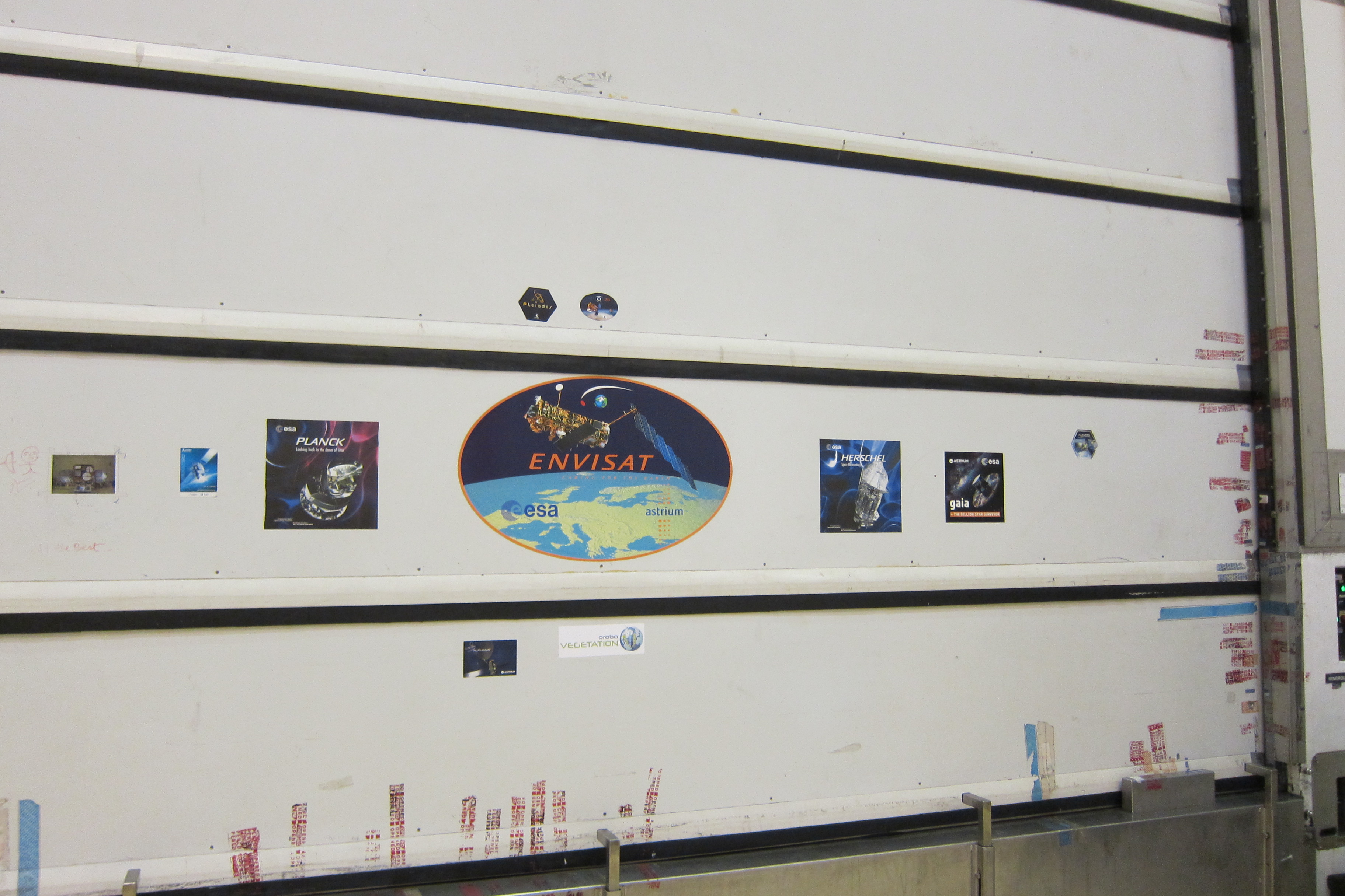 de prestigieux satellites ont précédés GAIA dans ce conteneur : Herchel, Plack, Envisat, ...