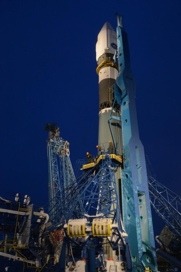 Soyouz 2v1 sur son pas de tir (via @RussianSpaceWeb)