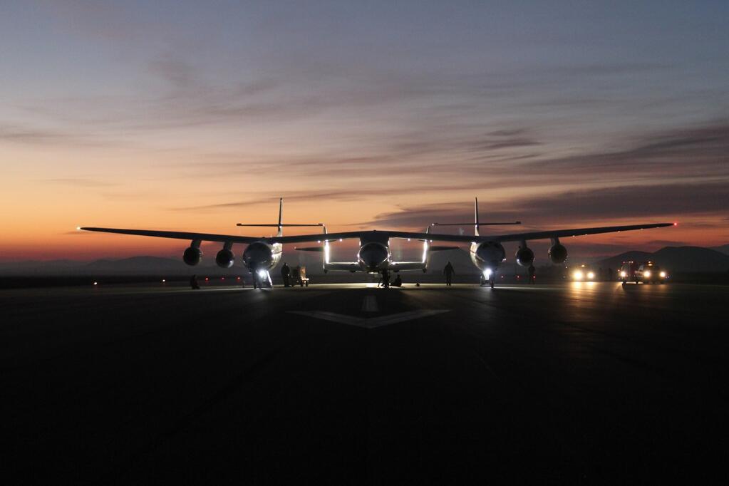 SpaceShipTwo juste avant le décollage du 11 janvier 2014 (source @jdivenere)