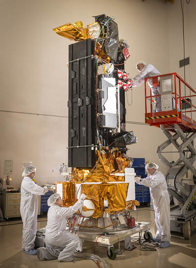 DMSP 19 juste avant sa mise sous coiffe (source Lockheed Martin)