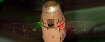 SPX3 s'écarte de l'ISS (source NASA TV)