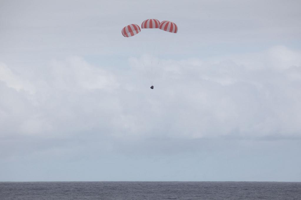 Retour du Dragon CRS-4 le 25/10/14 (source SpaceX)