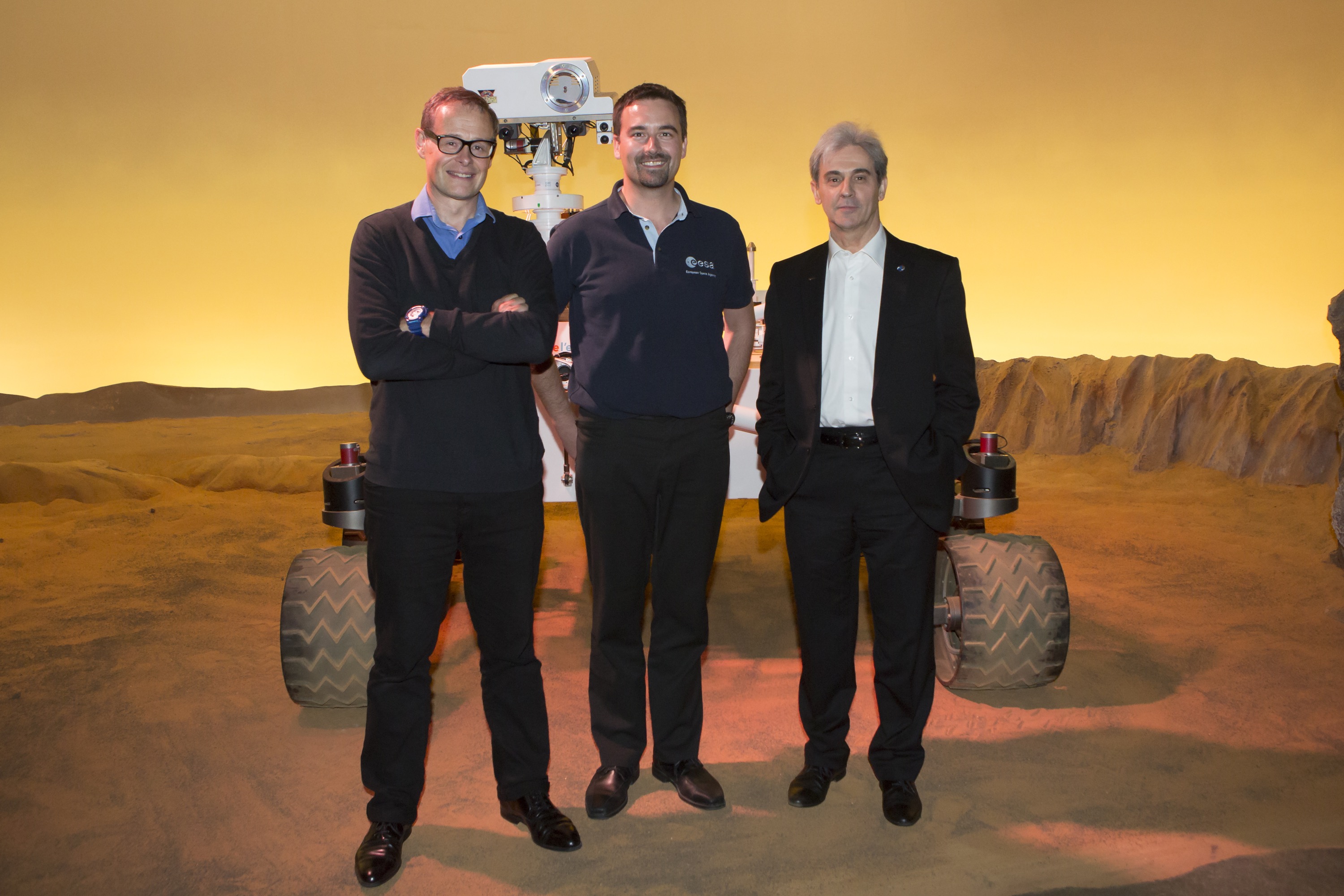 De gauche à droite, Sylvestre Maurice, Romain Charles et Léopold Eyarts à la Cité de l'espace pour l'avant-première de "Seul sur Mars" (Credits : Cité de l'espace / ManuelHuynh)