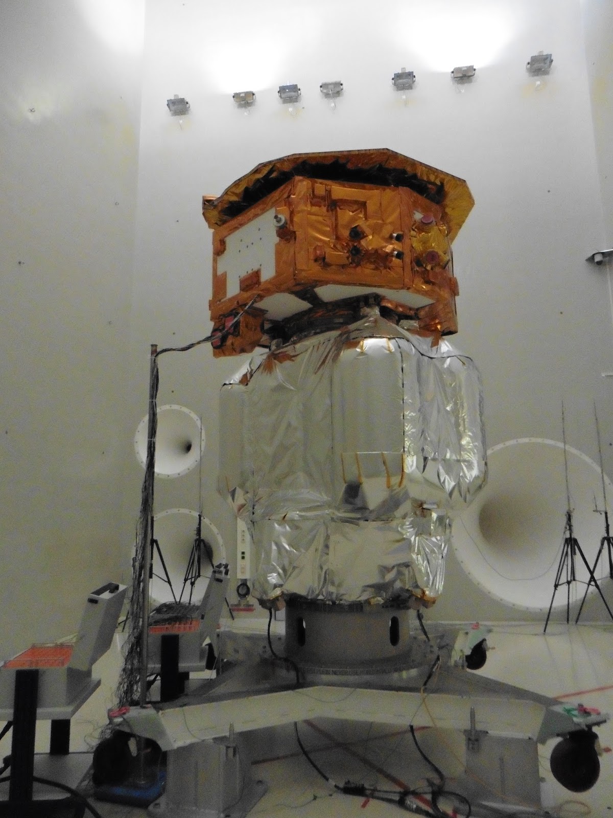 Essai acoustique de Lisa Pathfinder (Crédit : Airbus Defence and Space Ltd)