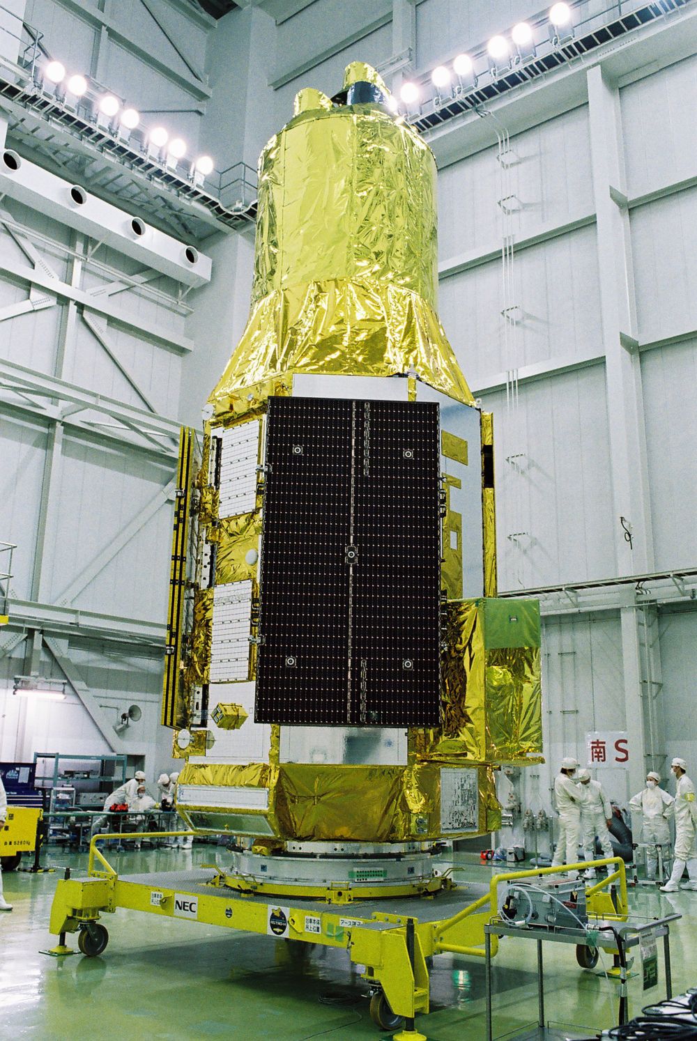 L'observatoire spatial Astro-H ou Hitomi (source Jaxa)