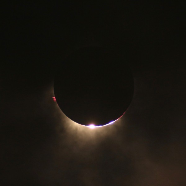 L'éclipse totale du Soleil du 9 mars 2016 depuis Palembang en Indonésie (Crédit : Hazarry Haji Ali Ahmad) 