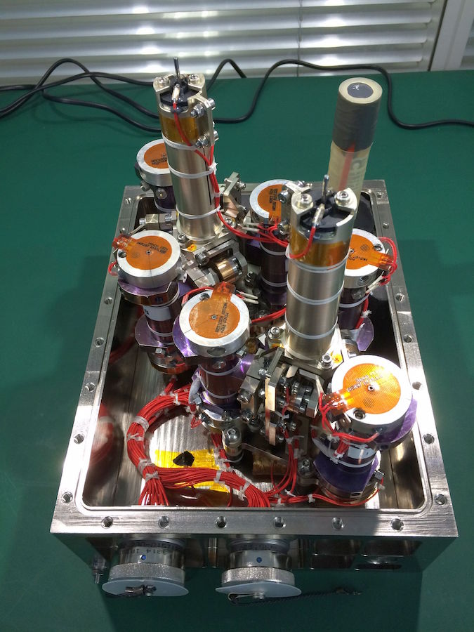 L'expérience "Soret Coefficient in Crude Oil" emportée sur ShiJian-10 (Credit: ESA–A. Verga)