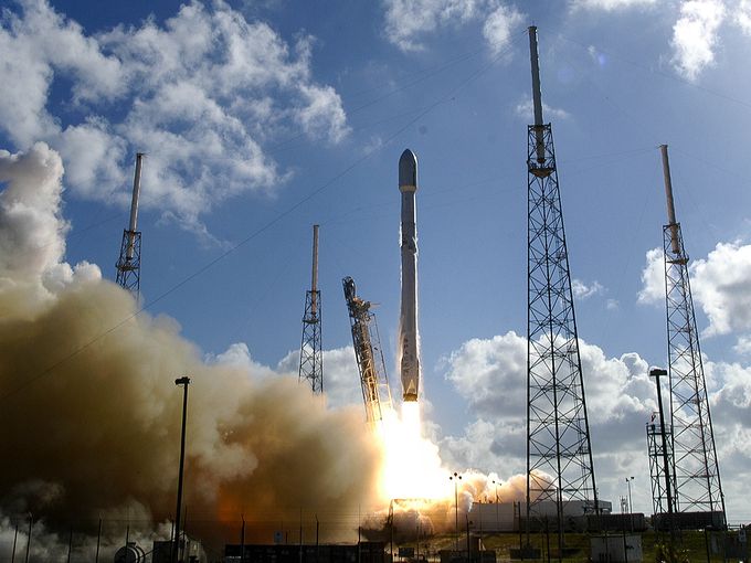 Lancement de Thaicom 8 par une Falcon 9 le 27/05/2016 (Credit Craig Bailey / Florida Today)