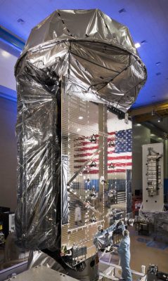 Le satellite MUOS 5 en intgération finale (credit Lockheed Martin)