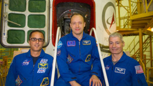 Expedition 53/54, (de gauche à droite) Joe Acaba, Alexander Misurkin et Mark Vande Hei